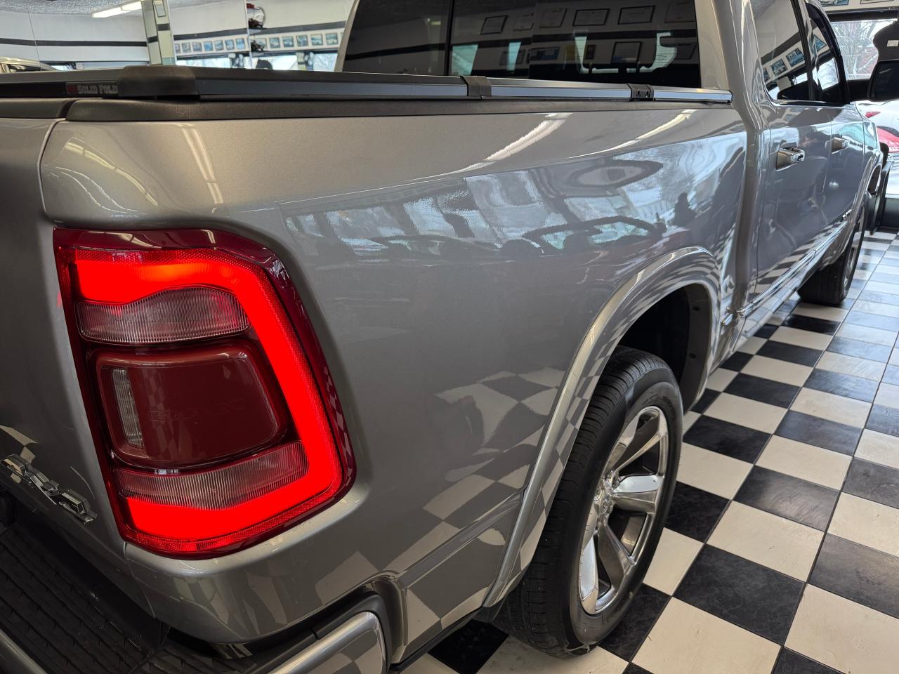 2019 RAM 1500 LIMITED 5.7L V8+Pano Roof+Adaptive Cruise+NewTires Photo109