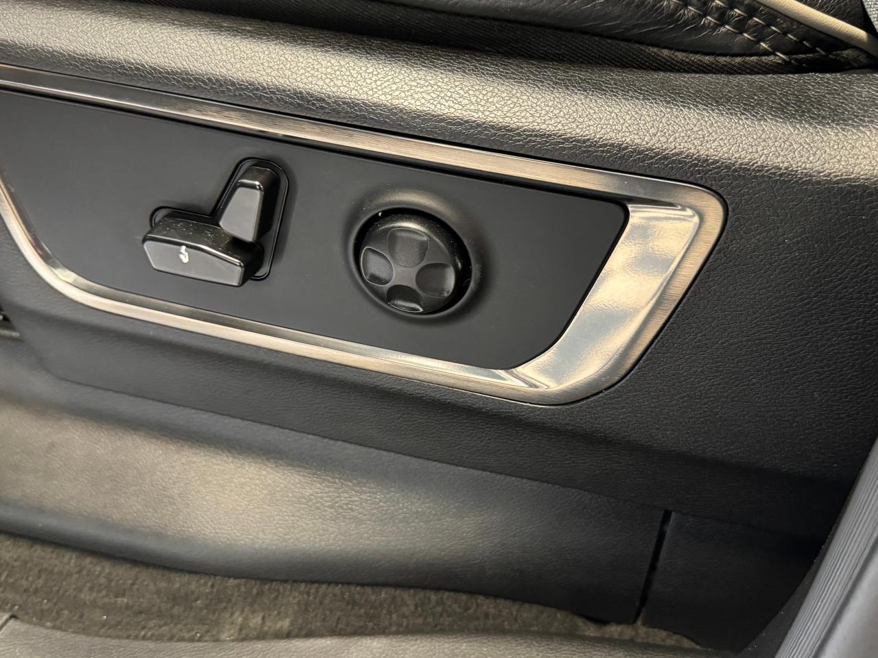2019 RAM 1500 LIMITED 5.7L V8+Pano Roof+Adaptive Cruise+NewTires Photo110