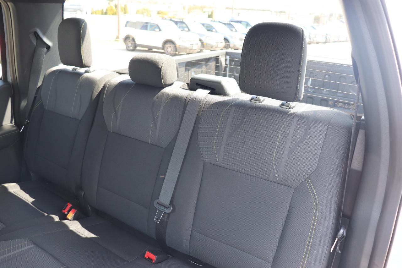 2025 Ford F-150 STX 4WD SuperCrew 5.5' Box Photo5