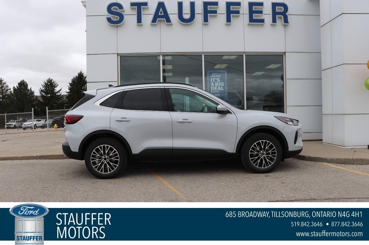 New 2025 Ford Escape PHEV FWD for sale in Tillsonburg, ON