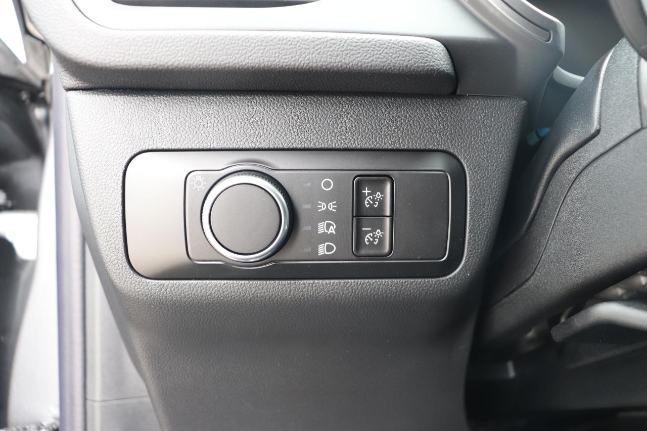 2025 Ford Escape Active AWD Photo5