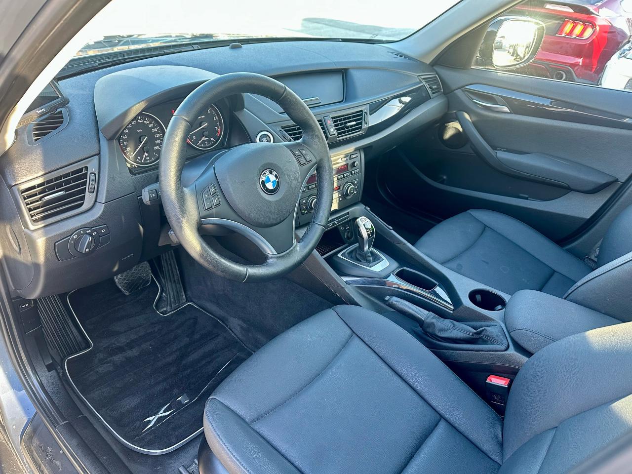 2012 BMW X1 28i Photo4