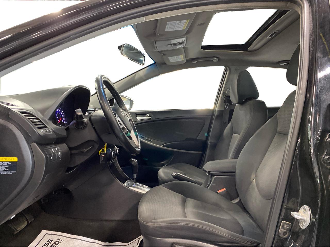 2016 Hyundai Accent GLS Photo