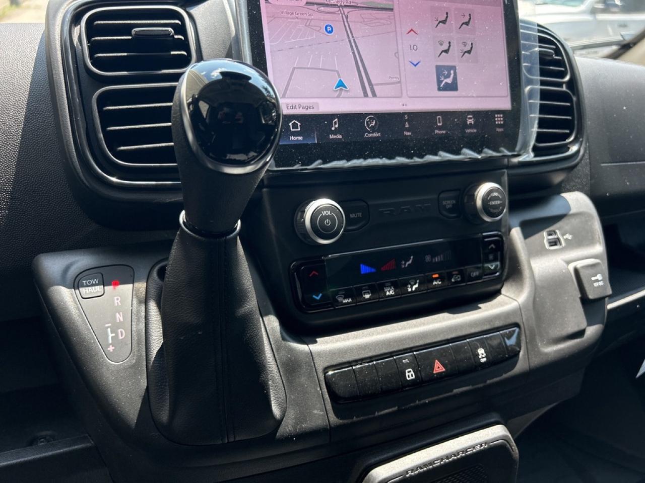 2024 RAM 2500 ProMaster High Roof DEMO|LINEXI10'CARGO|$187/WK|10'NAV|KEYLESSAAC Photo