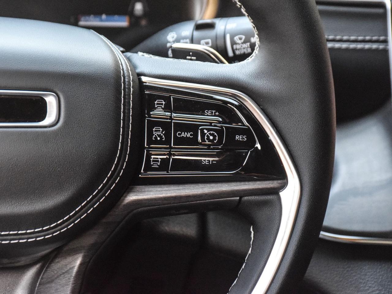 2025 Jeep Grand Cherokee Overland |OVERLAND|10.1NAV|PANOROOF|20S|MASSAGE|LUXTECH| Photo