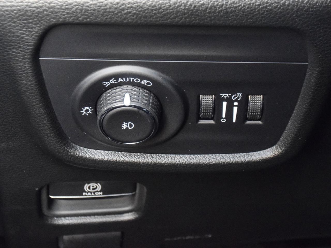 2025 Jeep Grand Cherokee Overland |OVERLAND|10.1NAV|PANOROOF|20S|MASSAGE|LUXTECH| Photo