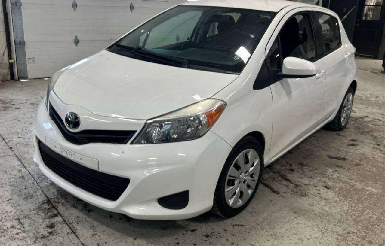 2014 Toyota Yaris 5dr HB Auto LE - Photo #10