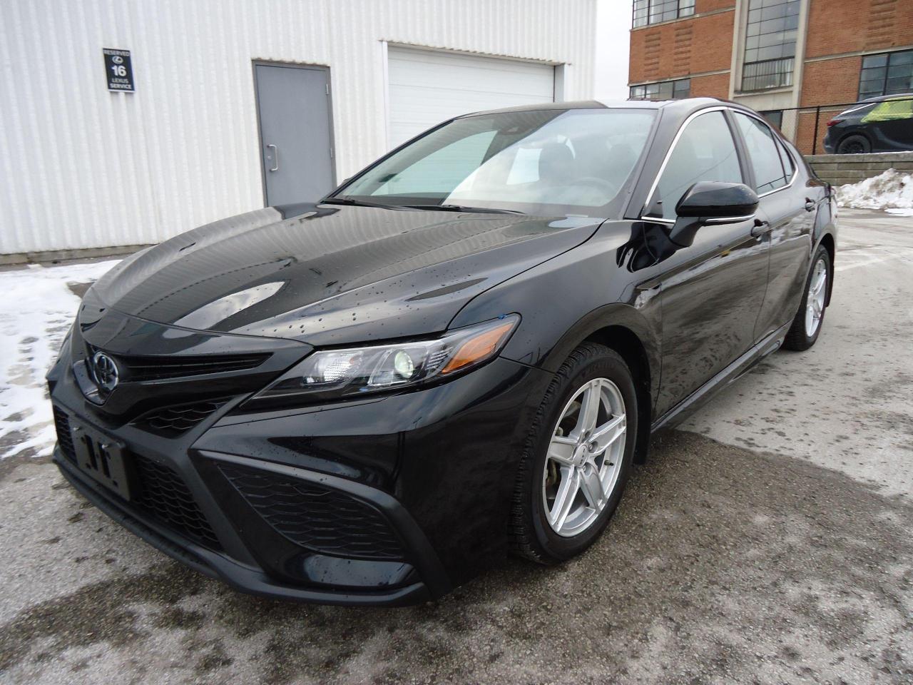 Used 2024 Toyota Camry SE Auto for sale in Toronto, ON