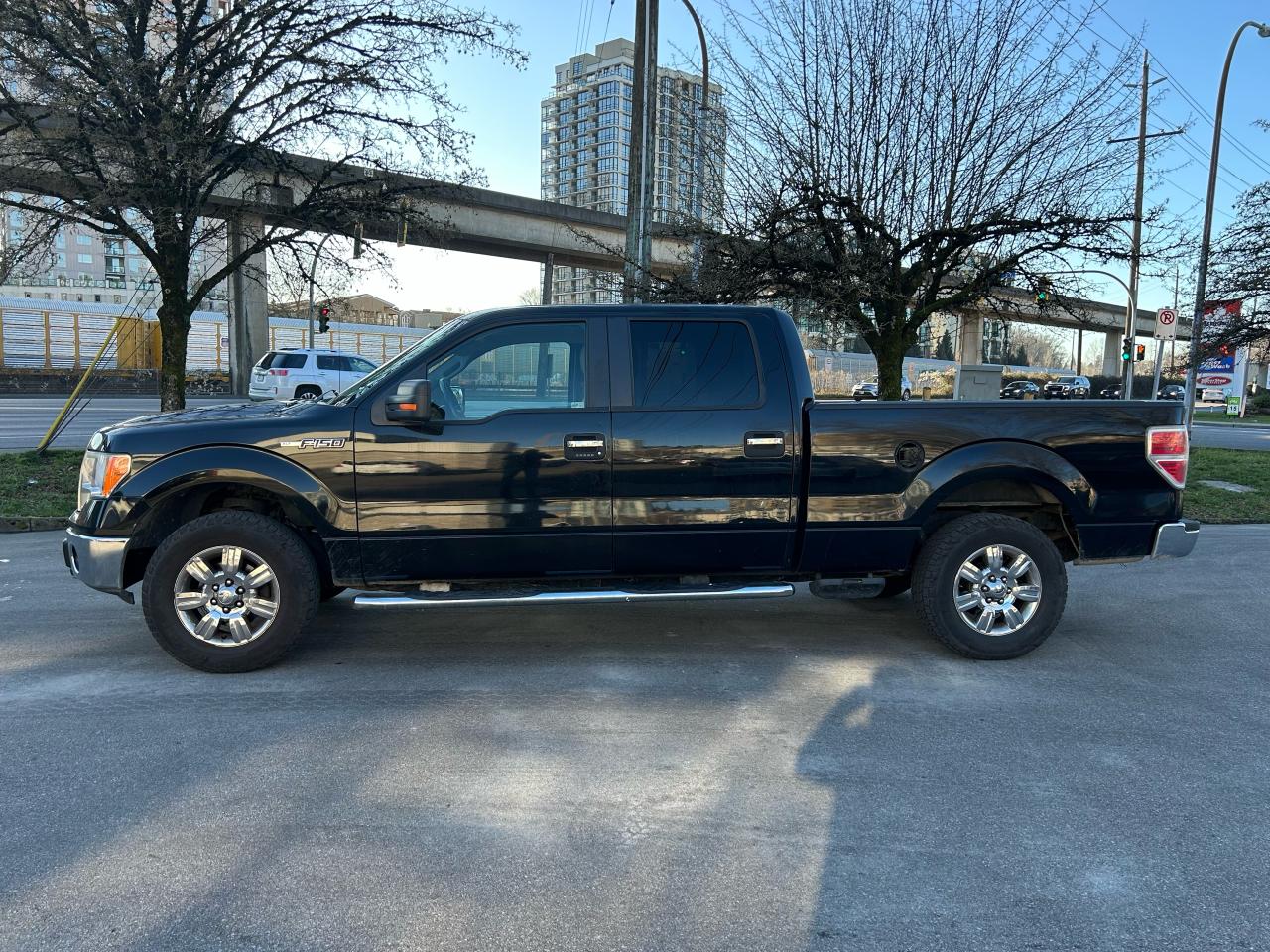 Used 2009 Ford F-150 XLT for sale in Burnaby, BC