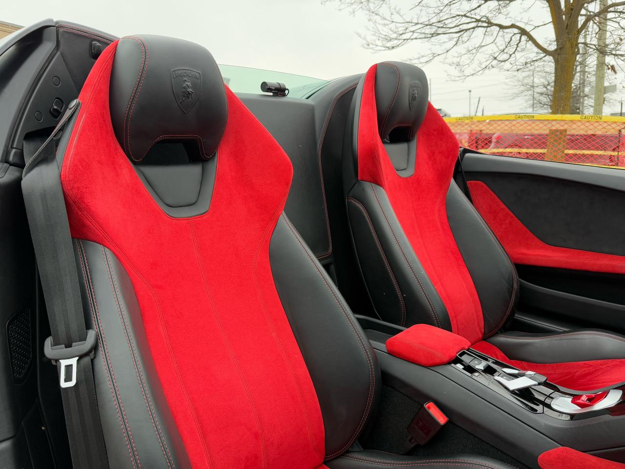 2018 Lamborghini Huracan Spyder LP-610-4|AWD|ALCANTARA SEATS - Photo #10