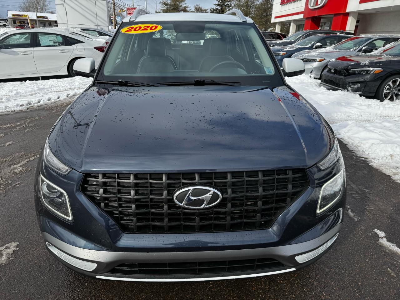 2020 Hyundai Venue Trend w/Urban Pkg/Denim Interior Photo