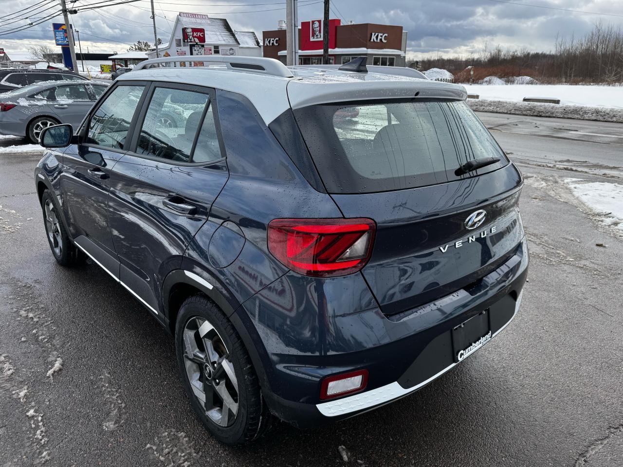 2020 Hyundai Venue Trend w/Urban Pkg/Denim Interior Photo