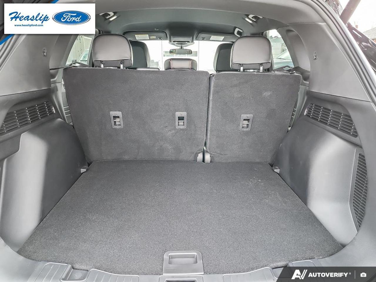 2025 Ford Escape ST-Line Photo