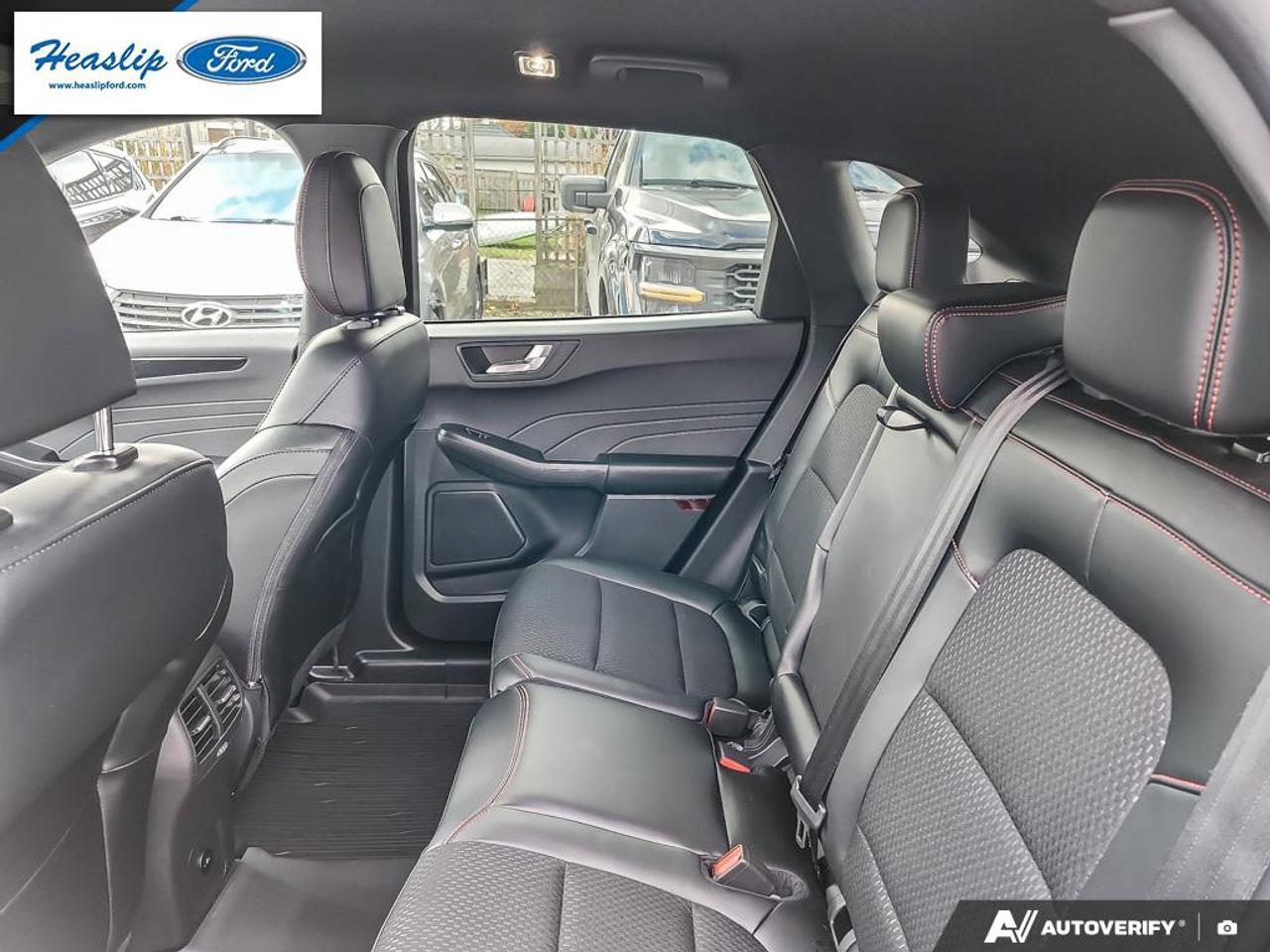 2025 Ford Escape ST-Line Photo