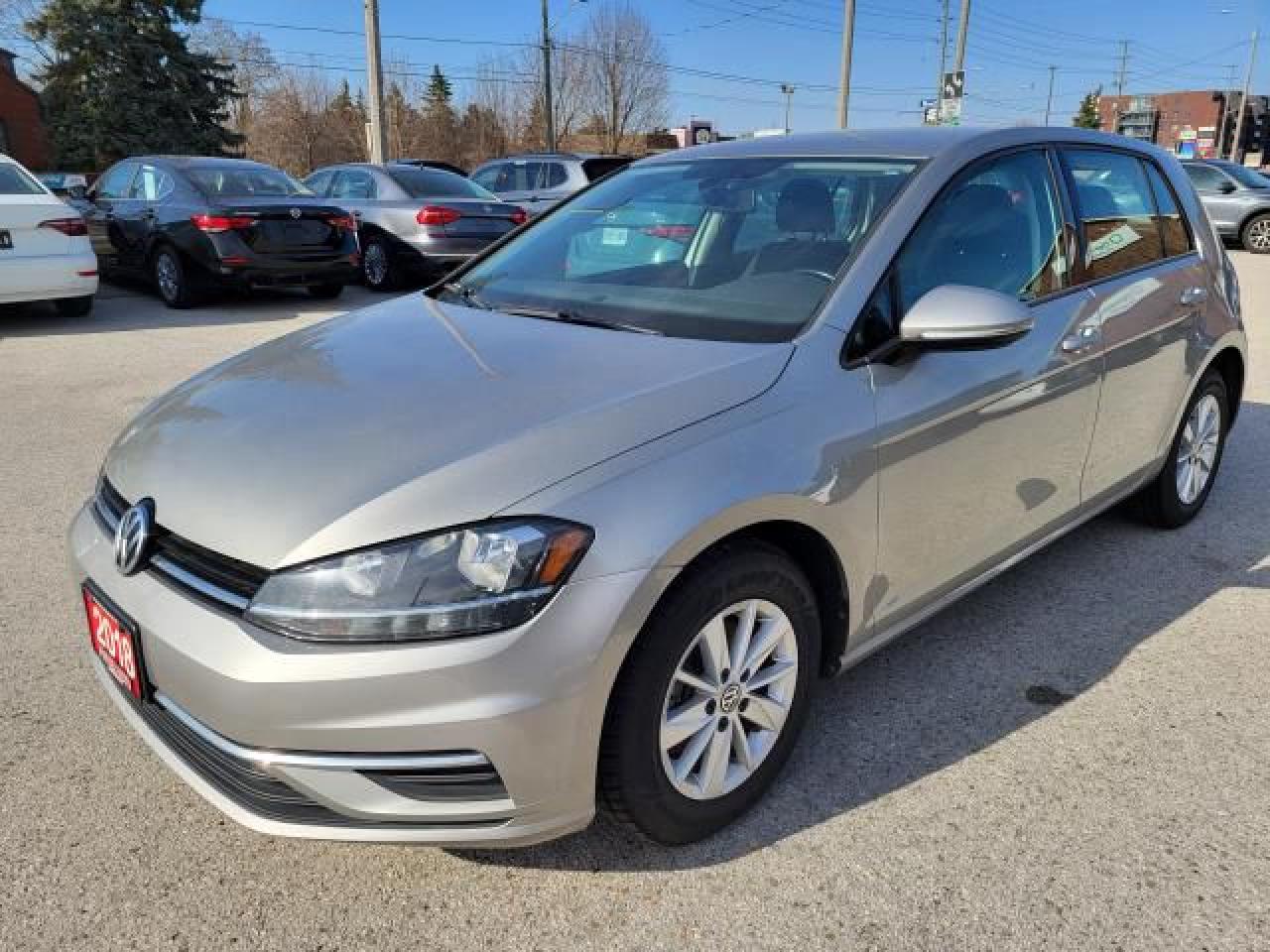 2018 Volkswagen Golf TRENDLINE Photo7