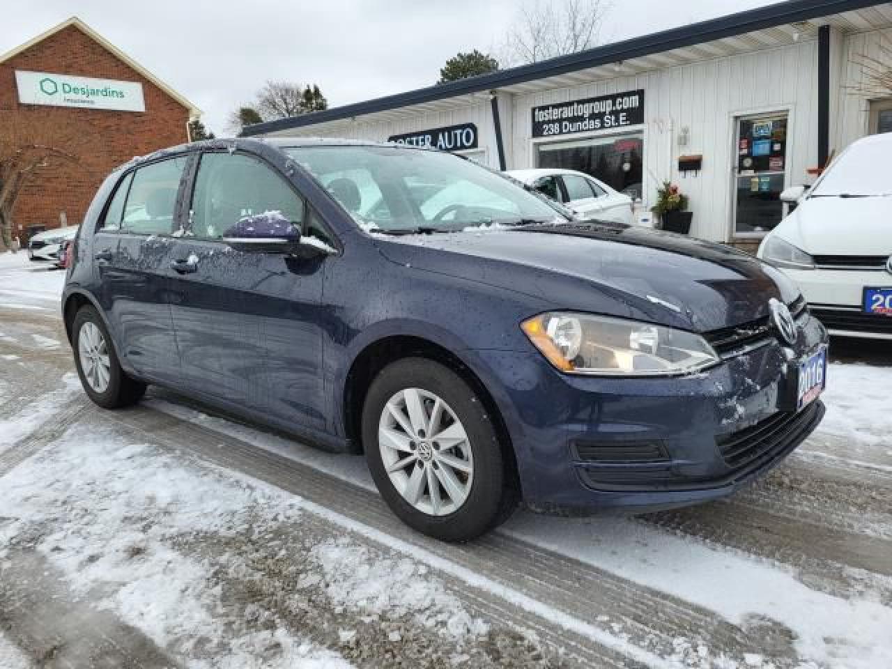 Used 2016 Volkswagen Golf TRENDLINE for sale in Waterdown, ON