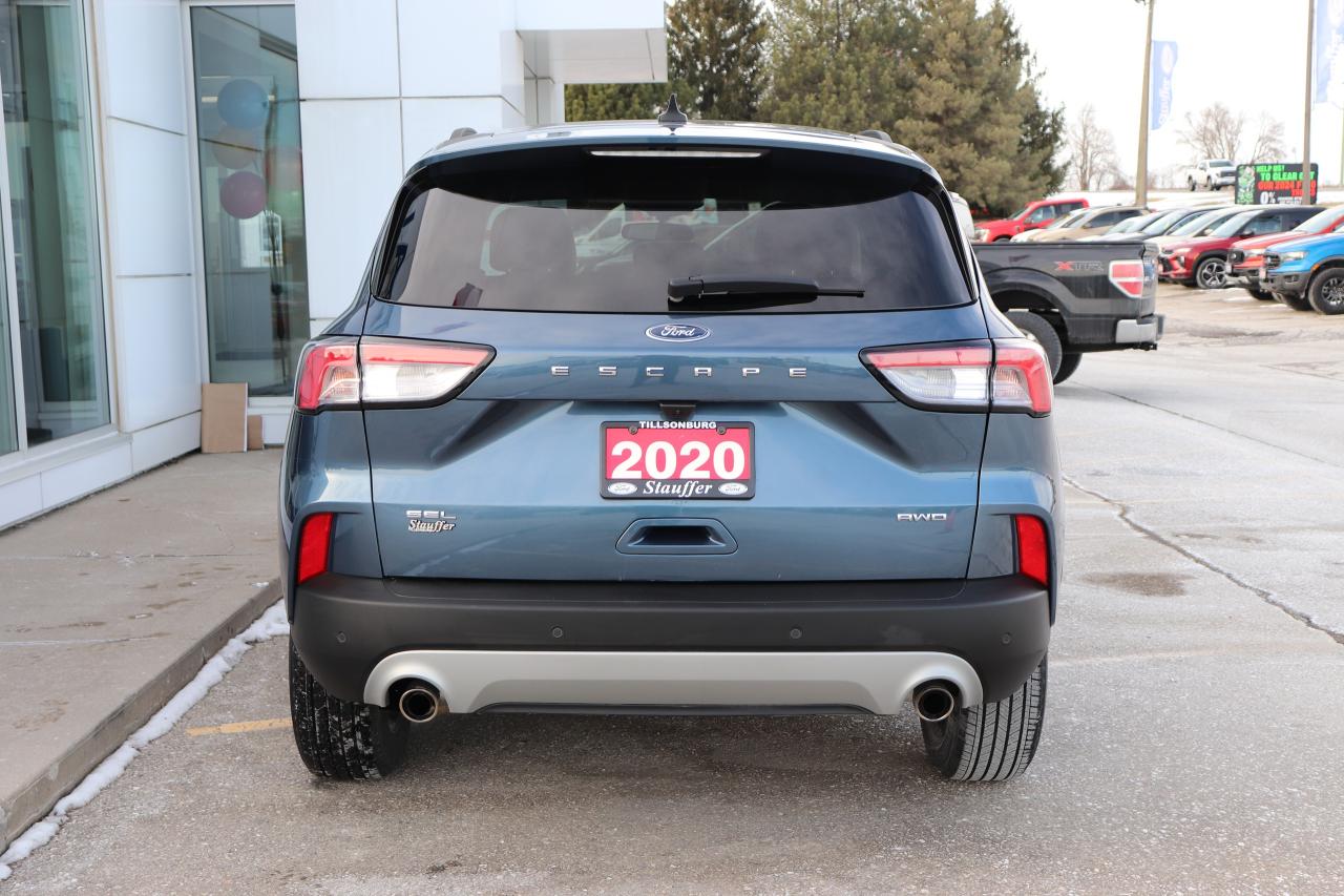 2020 Ford Escape SEL AWD Photo