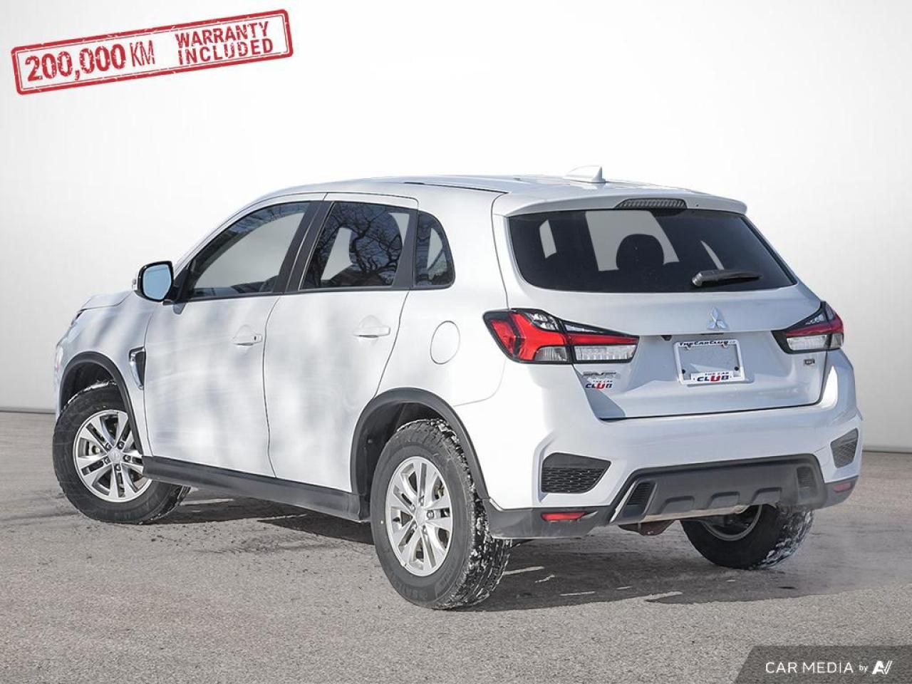 2024 Mitsubishi RVR SE