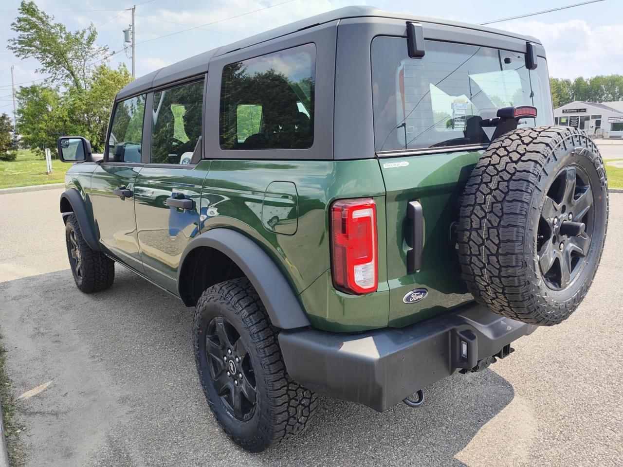 2025 Ford Bronco Base