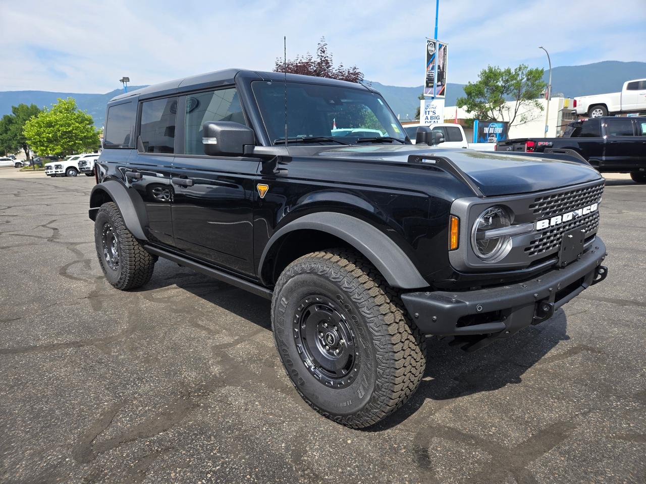 2025 Ford Bronco Badlands Photo
