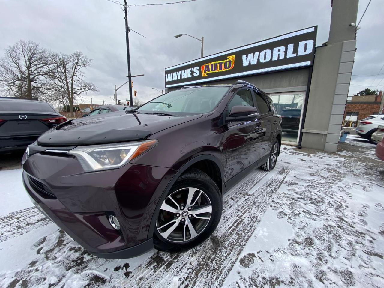 Used 2016 Toyota RAV4 XLE for sale in Hamilton, ON