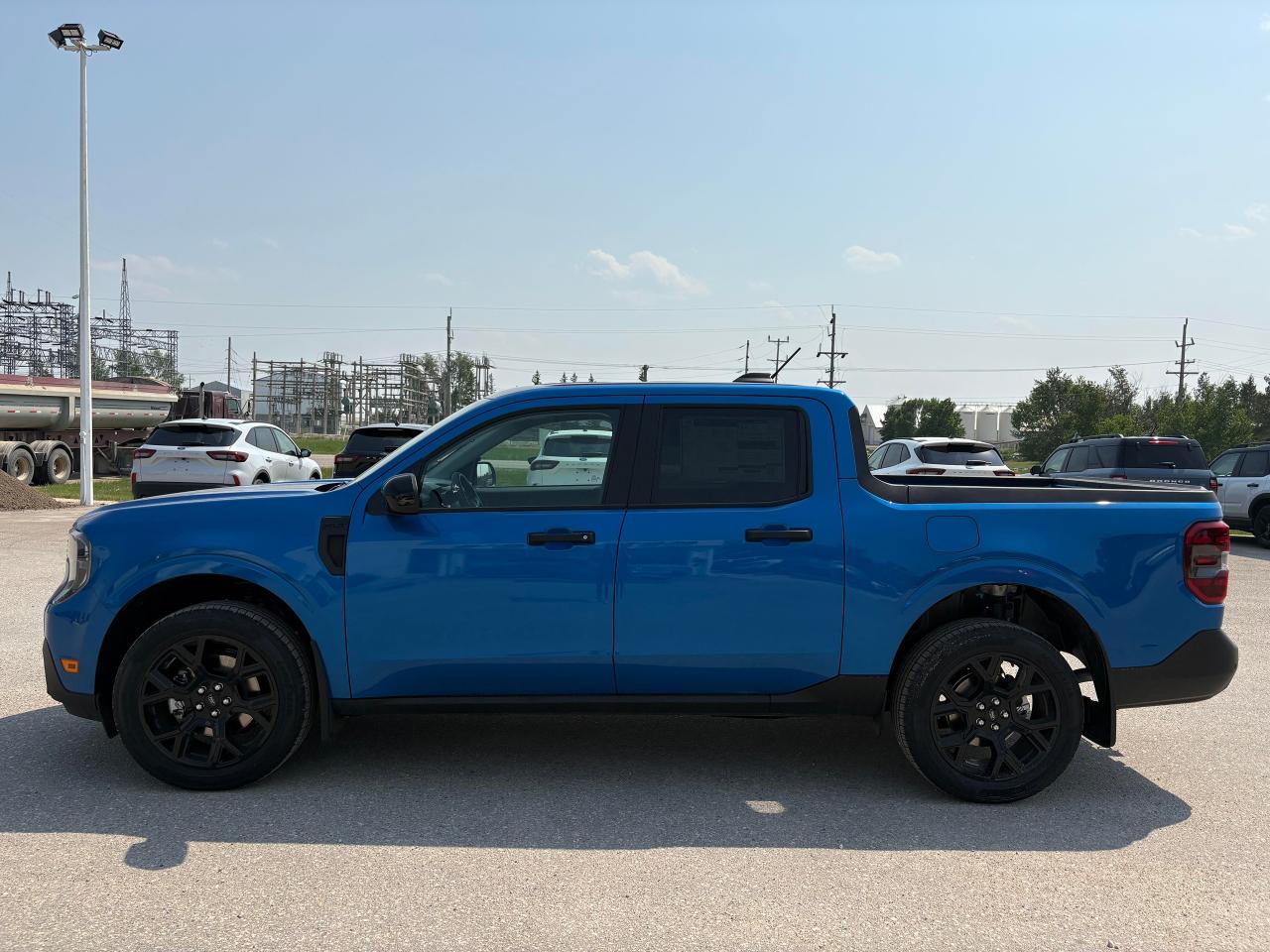 2025 Ford Maverick XLT AWD SuperCrew Photo5