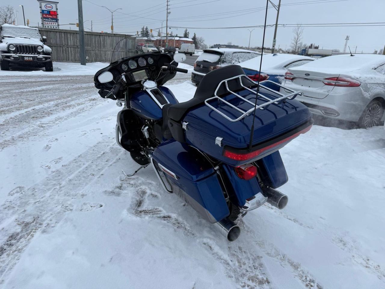 2017 Harley-Davidson FLHTK Electra Glide Ultra Limited 107 CI, EXHAUST, NAVI, MANY UPGRADES, LOADED - Photo #3