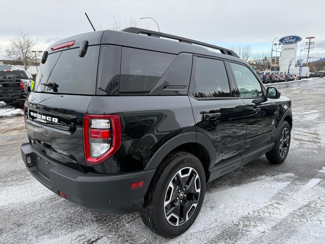 2023 Ford Bronco Sport Outer Banks Photo4