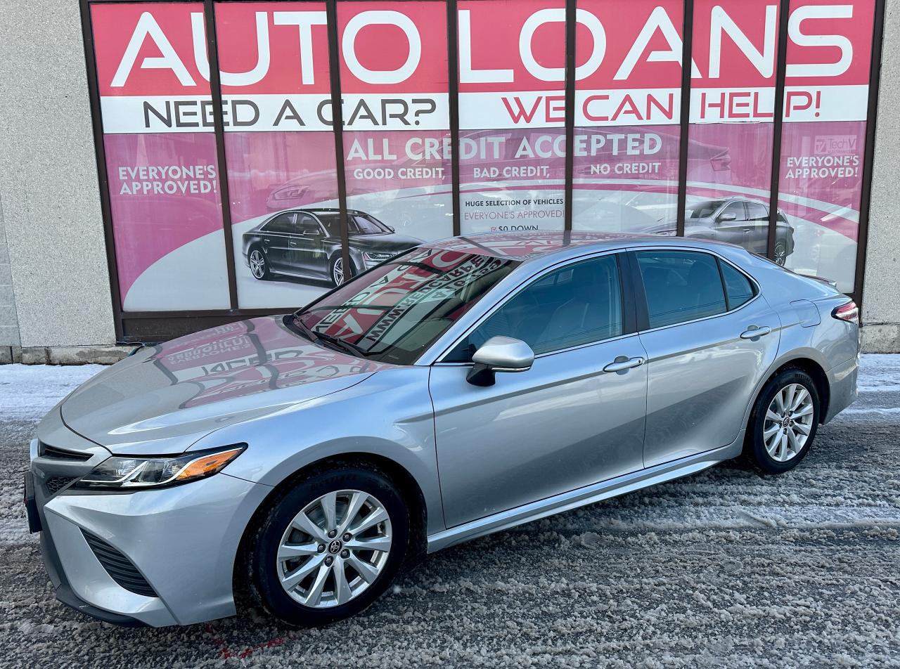 Used 2020 Toyota Camry SE for sale in Toronto, ON