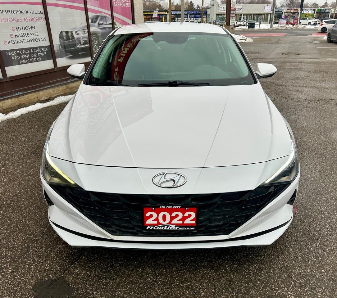 2022 Hyundai Elantra Preferred Photo