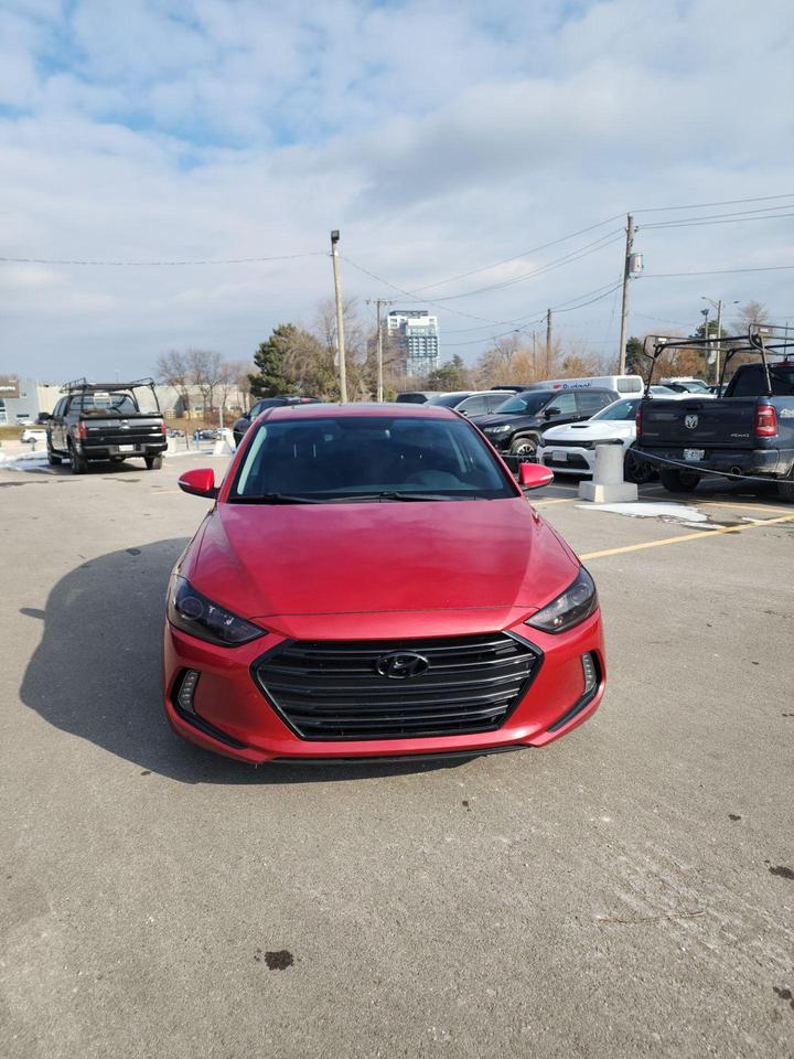 2017 Hyundai Elantra GLS Photo