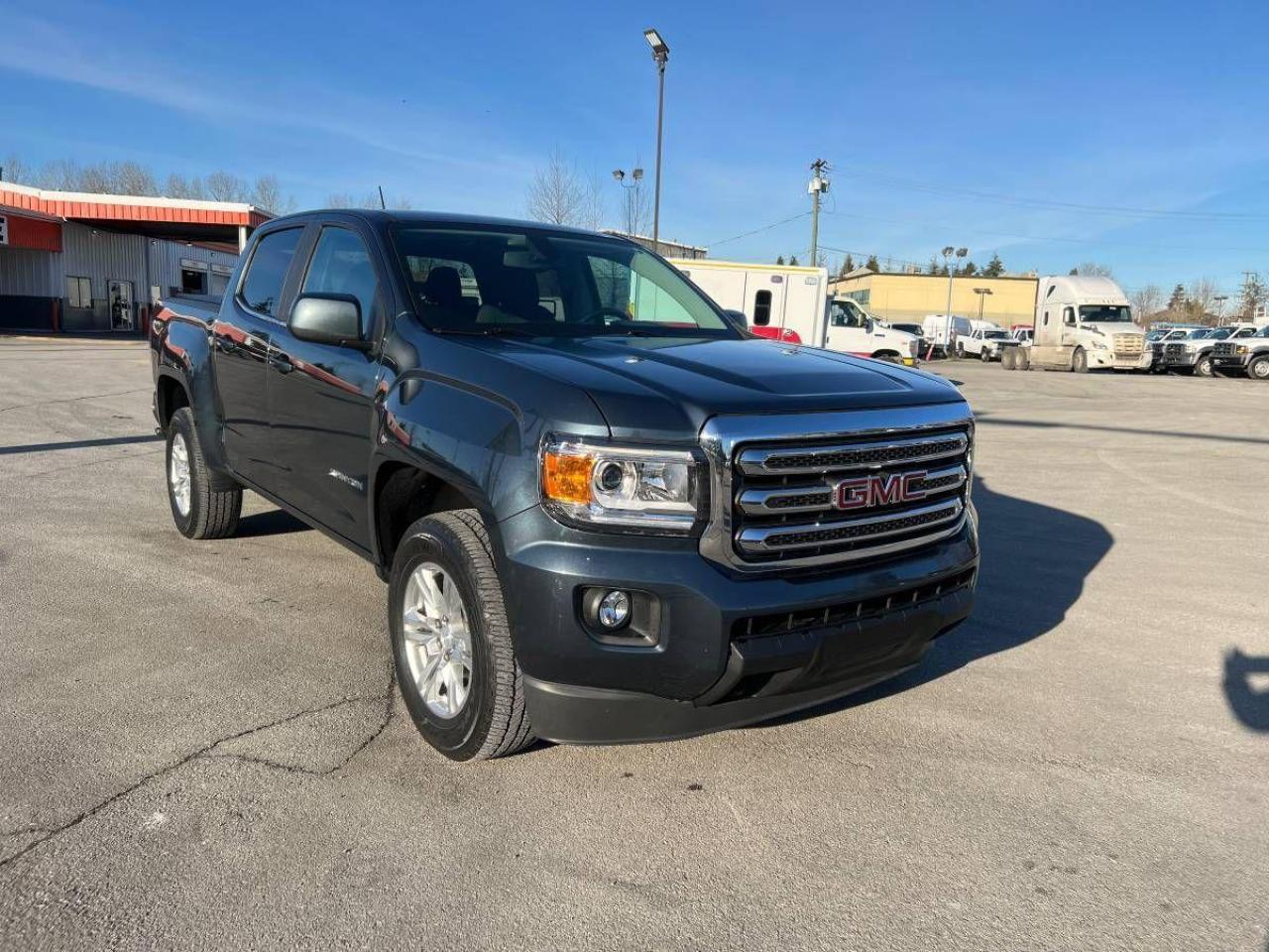 2020 GMC Canyon 4WD Crew Cab 128" SLE - Photo #3