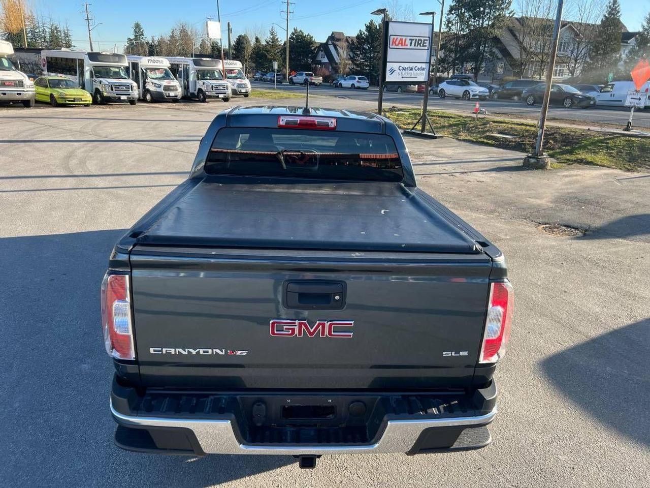2020 GMC Canyon 4WD Crew Cab 128" SLE