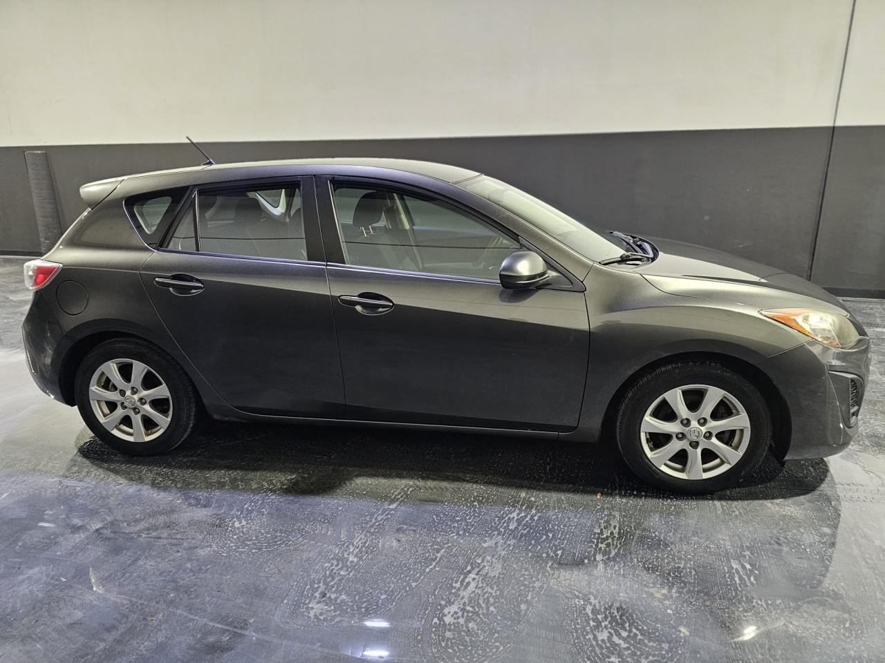 2011 Mazda MAZDA3 4dr HB Sport Auto GX - Photo #6