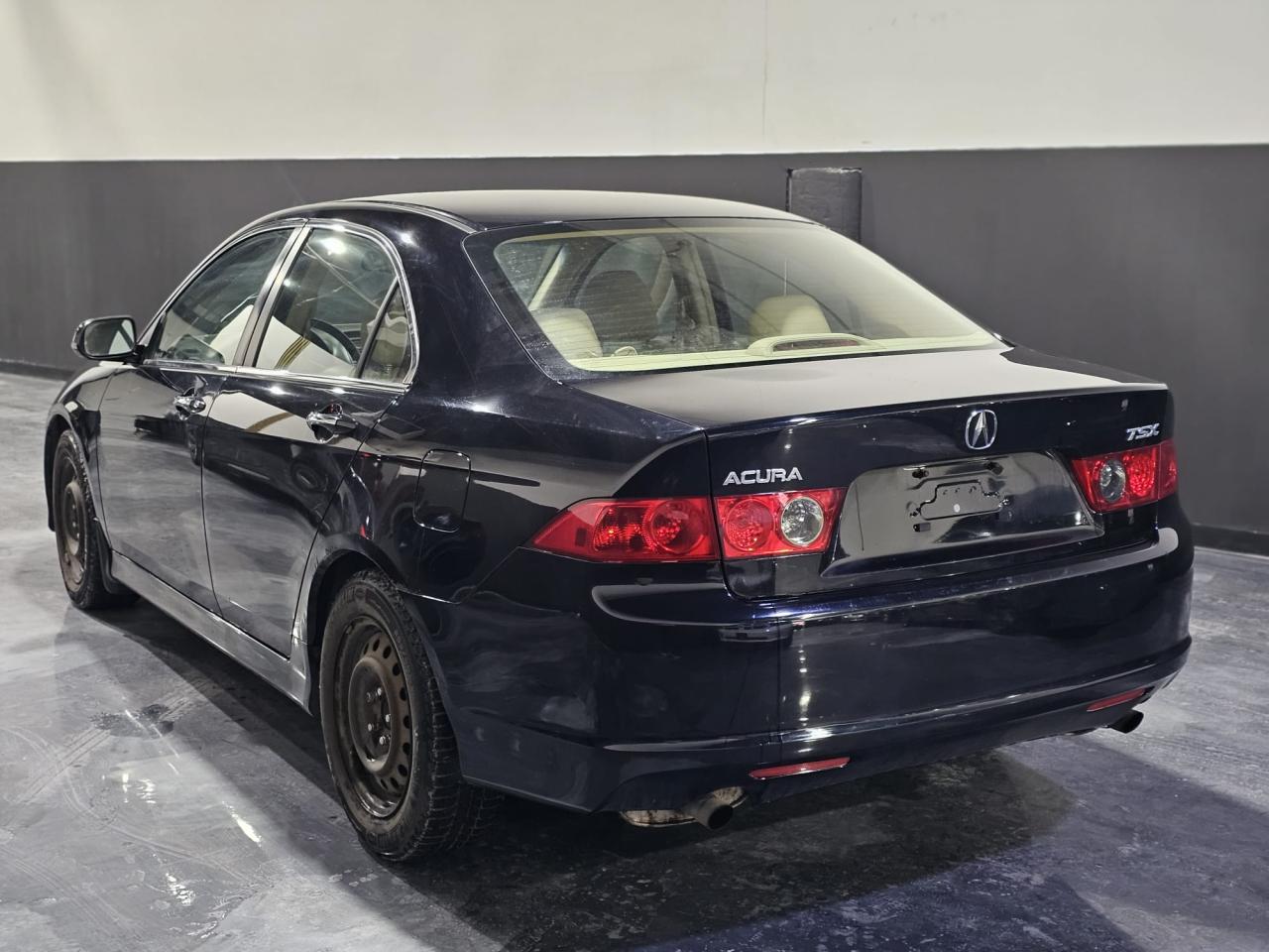 2006 Acura TSX 4dr Sdn Auto - Photo #3