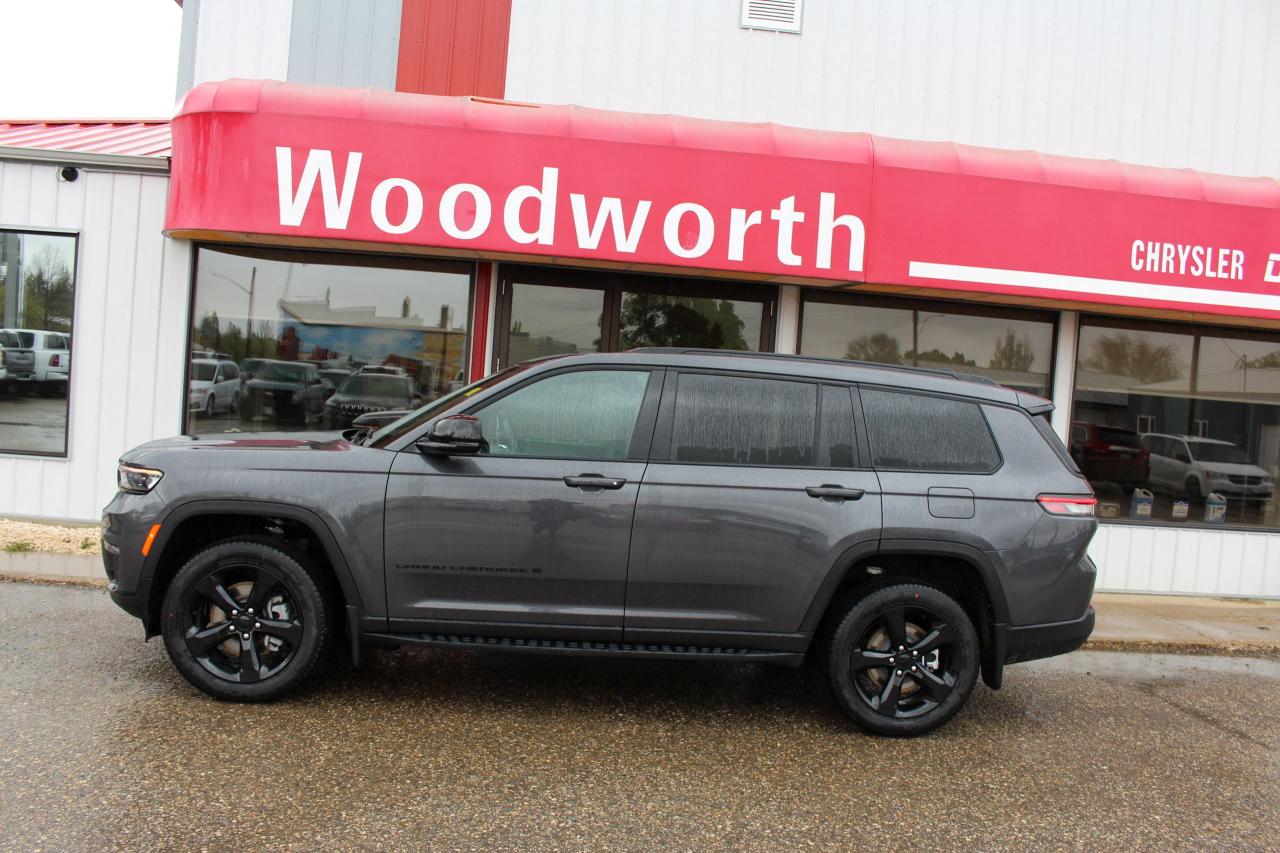 New 2025 Jeep Grand Cherokee L Limited for sale in Kenton, MB