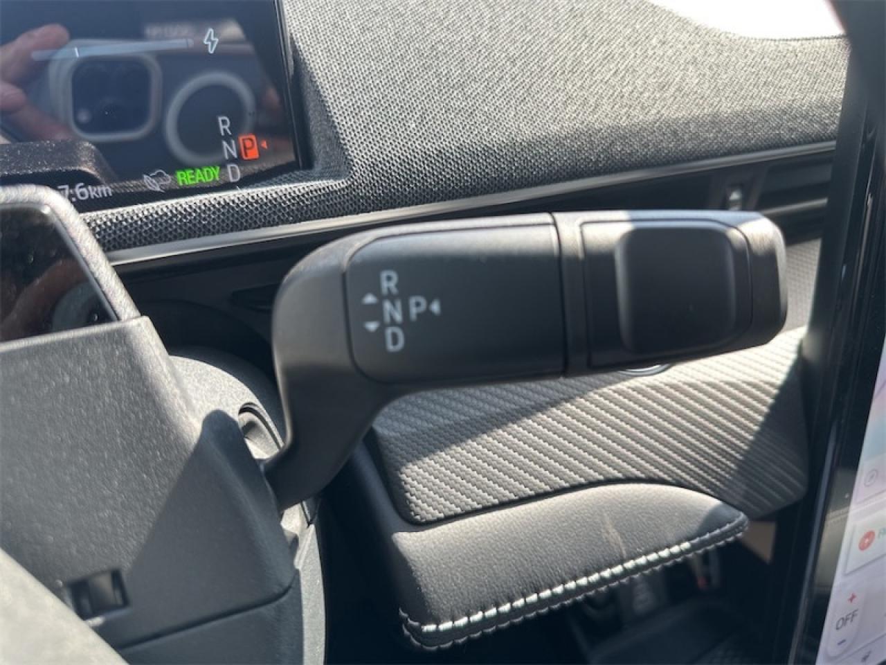 2025 Ford Mustang Mach-E Premium AWD Photo5