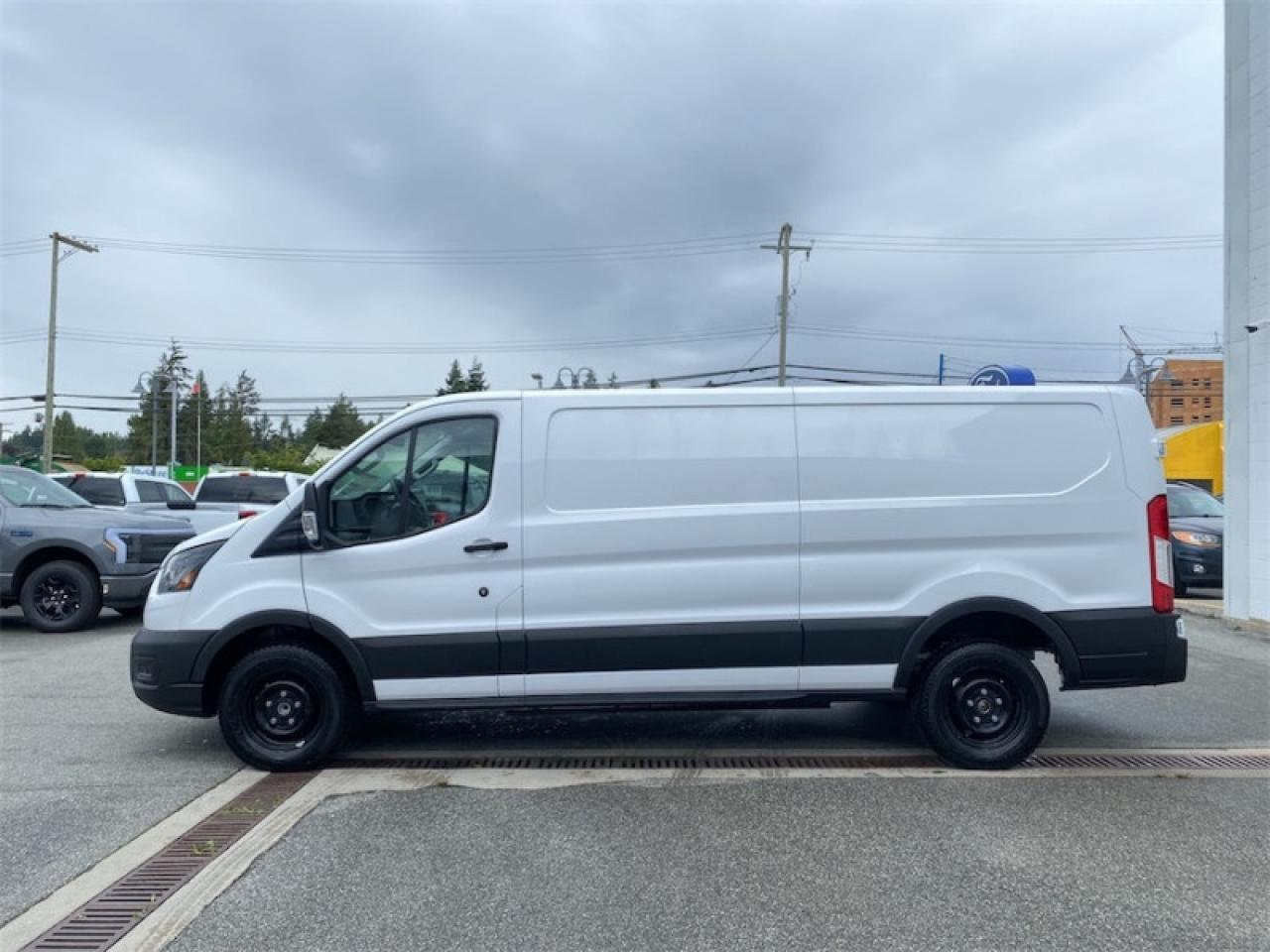 2025 Ford E-Transit Cargo Van BASE  - Sync 4 Photo