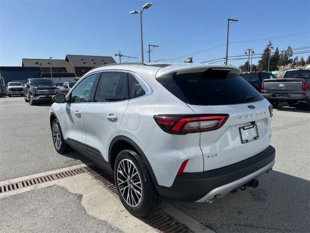 2025 Ford Escape PHEV  - Hybrid Photo
