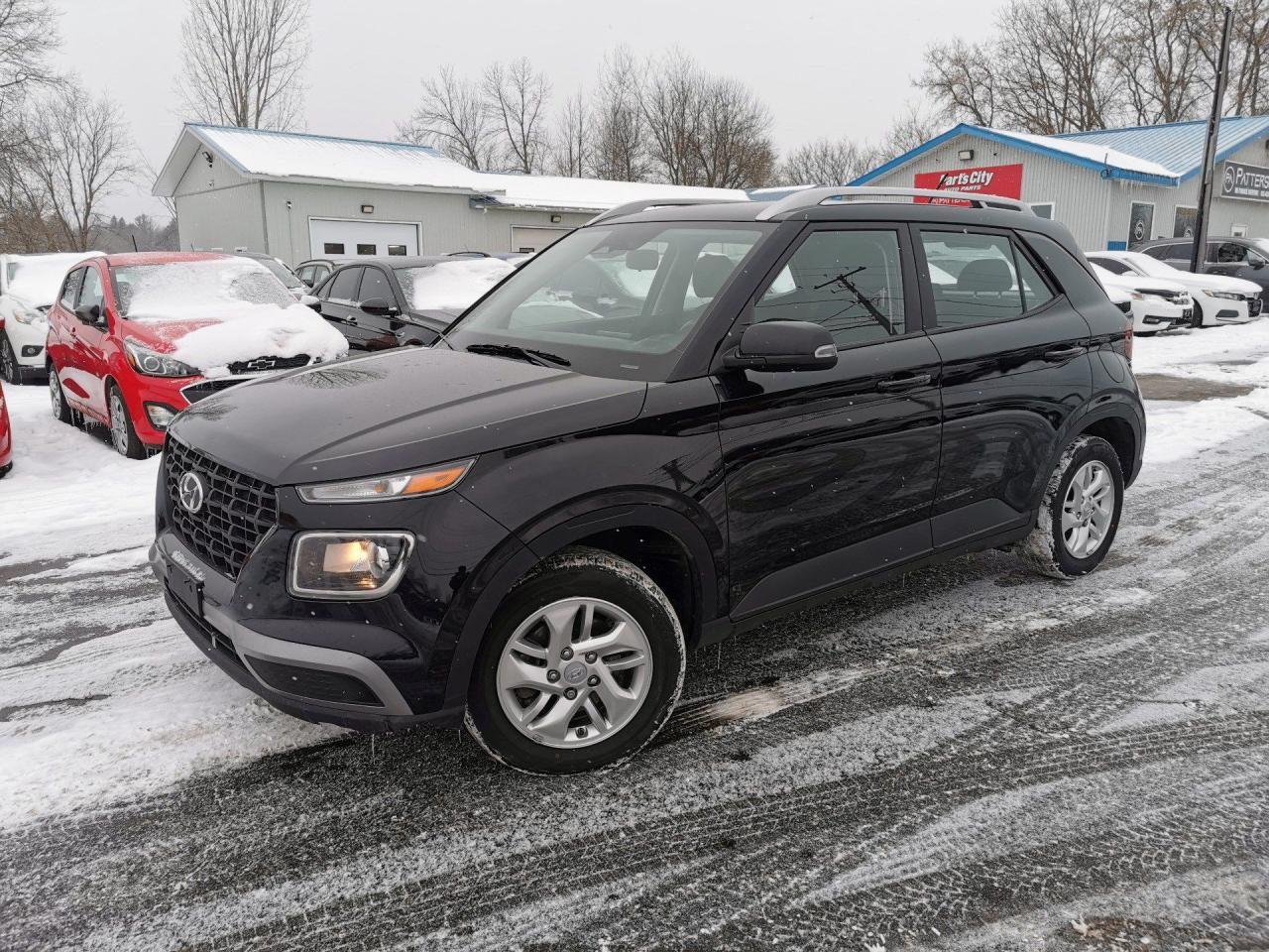 Used 2023 Hyundai Venue SEL for sale in Madoc, ON