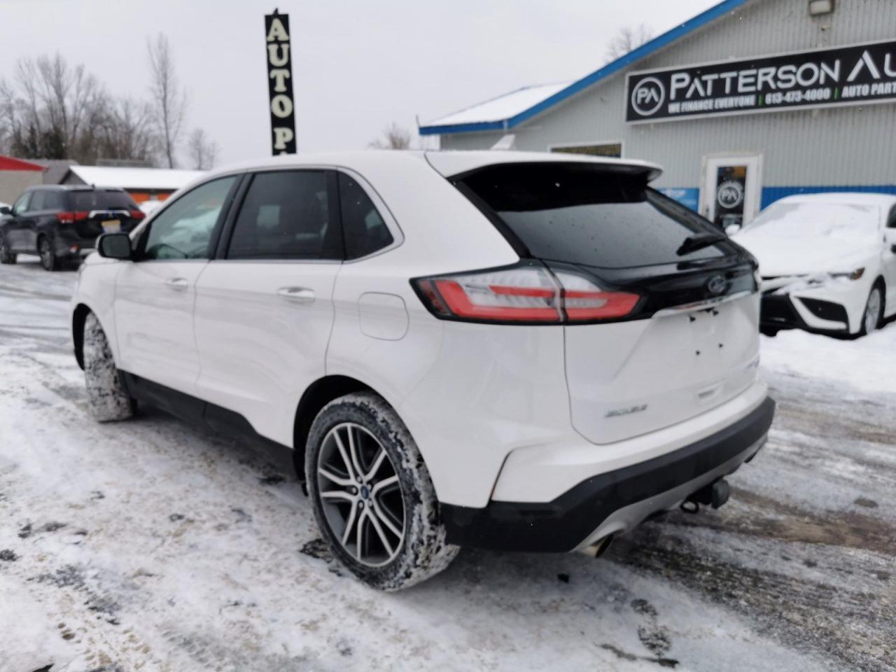 2019 Ford Edge Titanium AWD - Photo #3