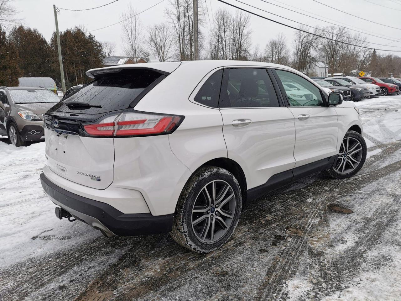 2019 Ford Edge Titanium AWD - Photo #5