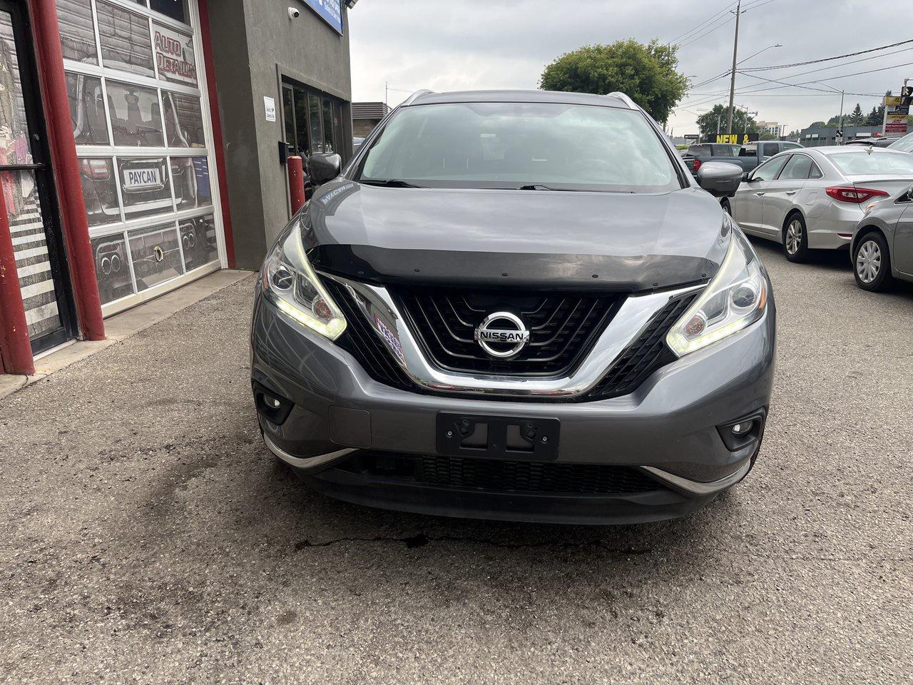 2017 Nissan Murano Platinum Photo2