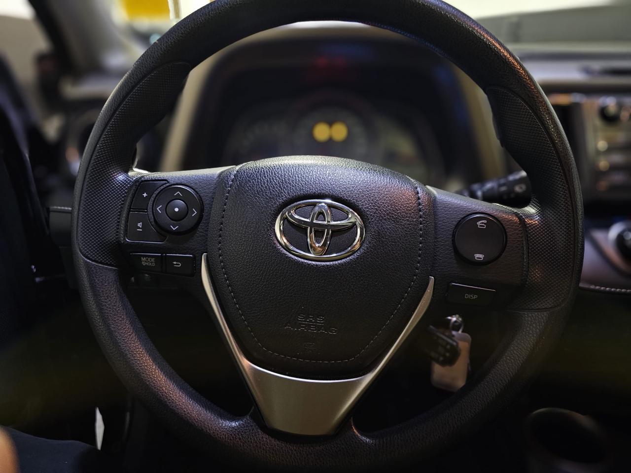 2013 Toyota RAV4 AWD 4dr XLE - Photo #11