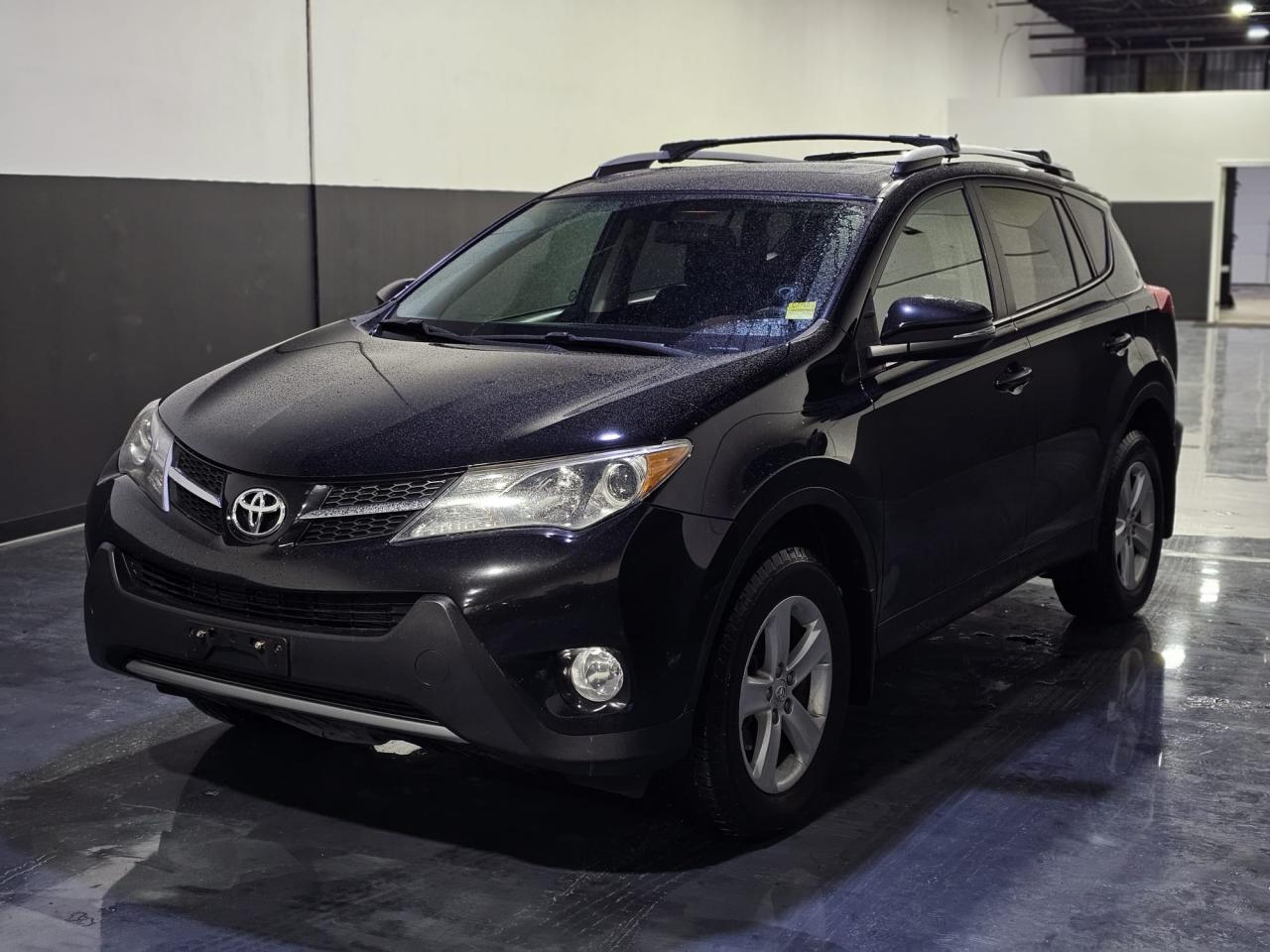 2013 Toyota RAV4 AWD 4dr XLE