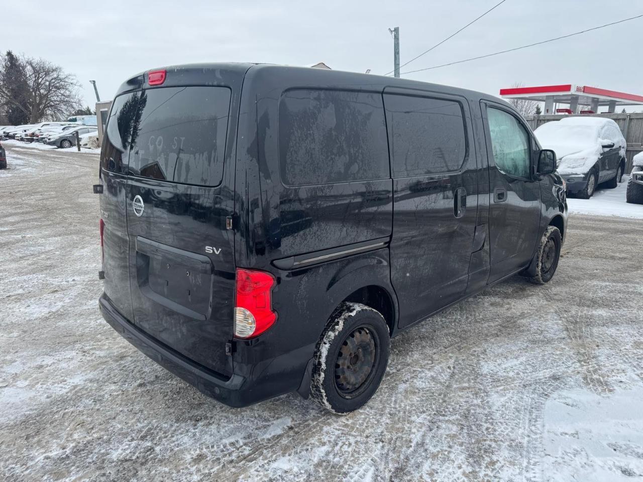 2015 Nissan NV200 SV, AUTO, MINI CARGO, 4 CYL, ONLY 107KMS, CERT - Photo #5