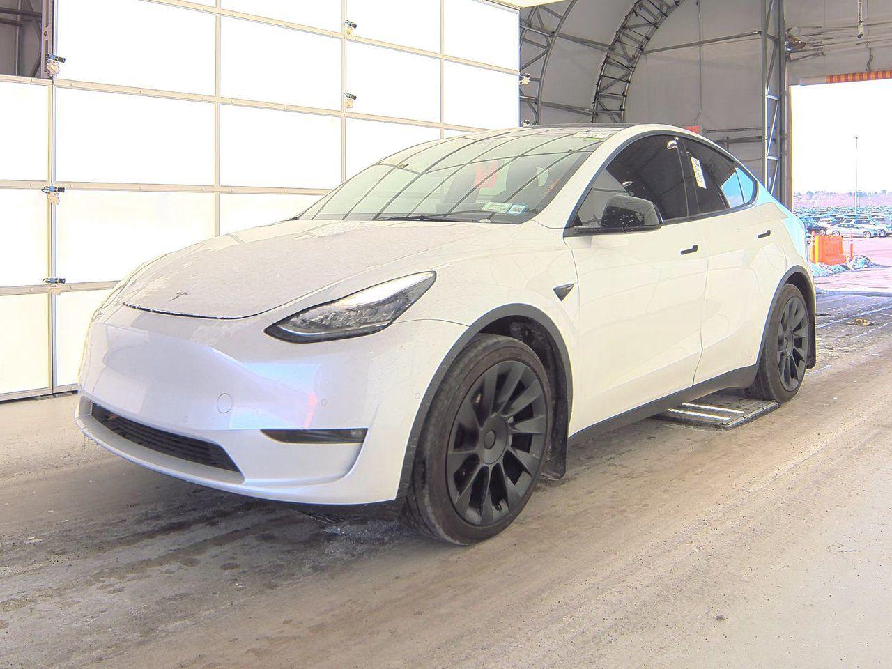 Used 2021 Tesla Model Y 20 IN WHEELS-AUTOPILOT-NO ACCIDENTS-CLEAN TITLE for sale in Toronto, ON