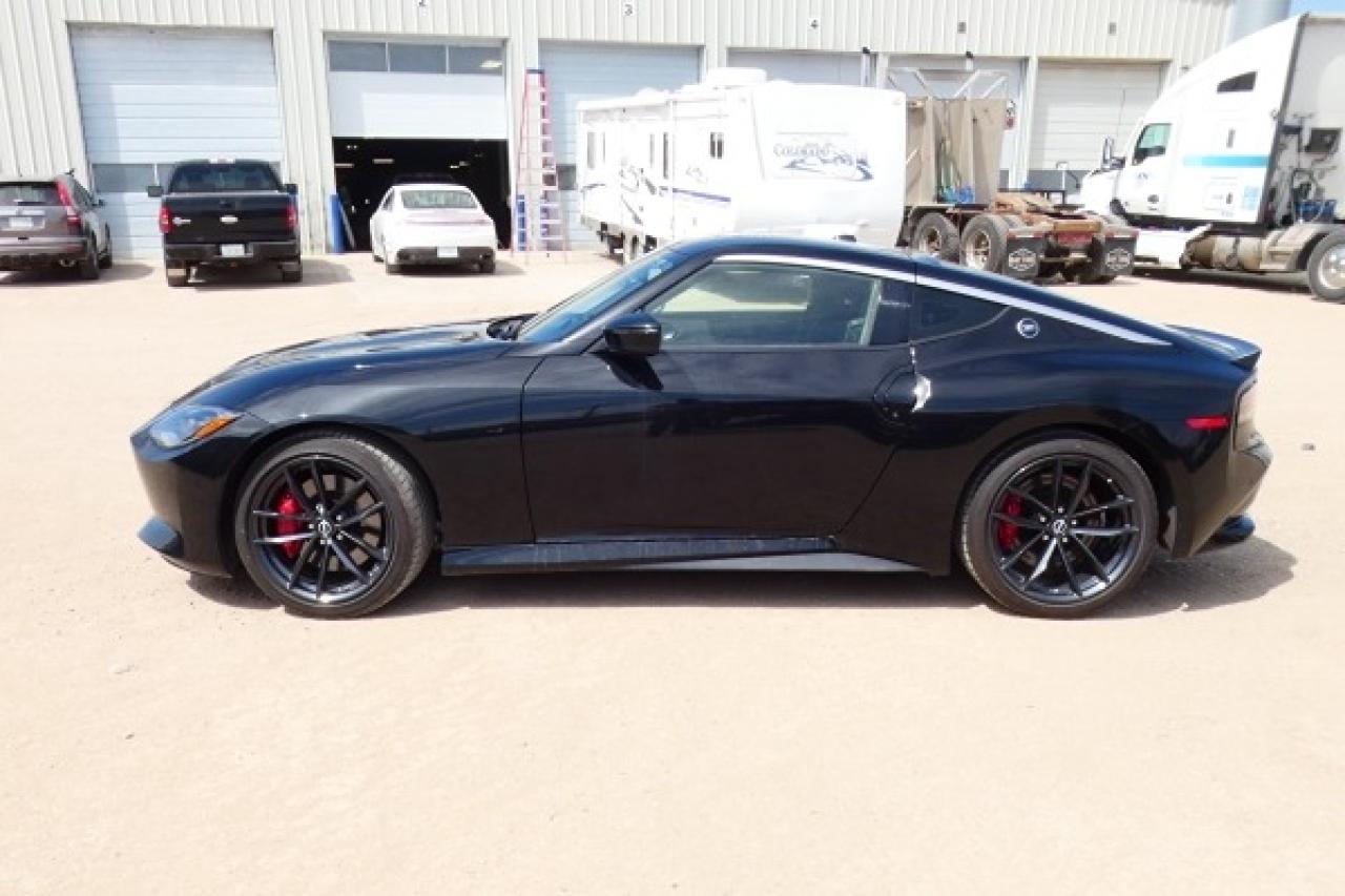2024 Nissan Z Performance 6 spd. Manual w/Htd L.wrap, BUC