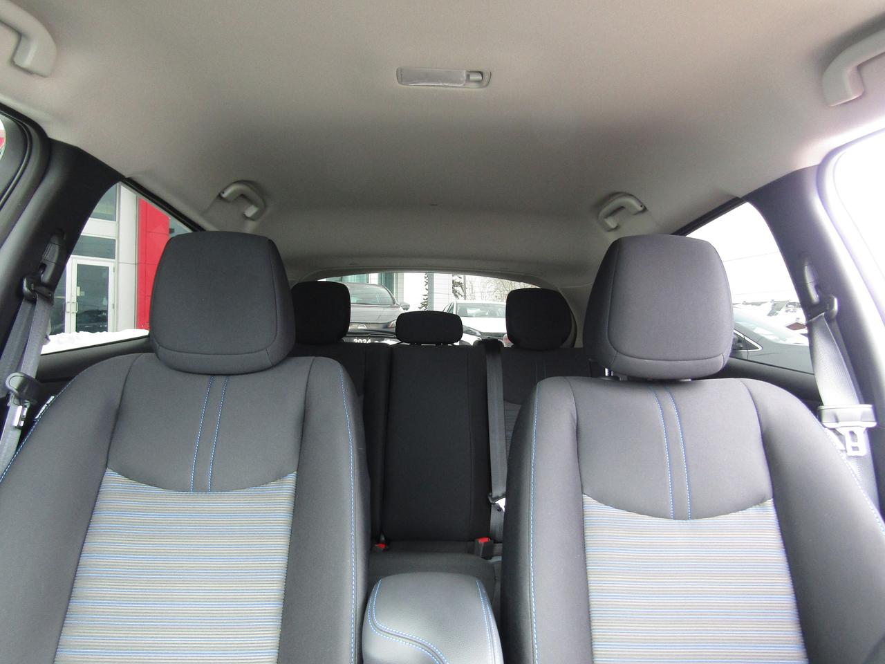 2023 Nissan Leaf SV PLUS Photo