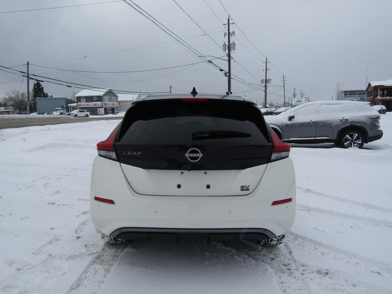2023 Nissan Leaf SV PLUS Photo